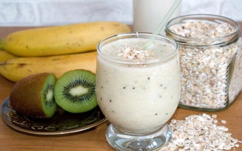 smoothie buah dengan oatmeal untuk menurunkan berat badan